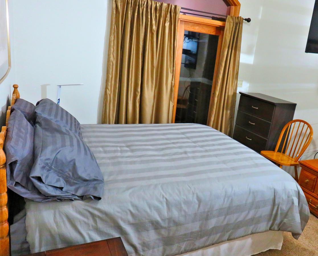 Mein Haus Bed & Breakfast Avon Esterno foto